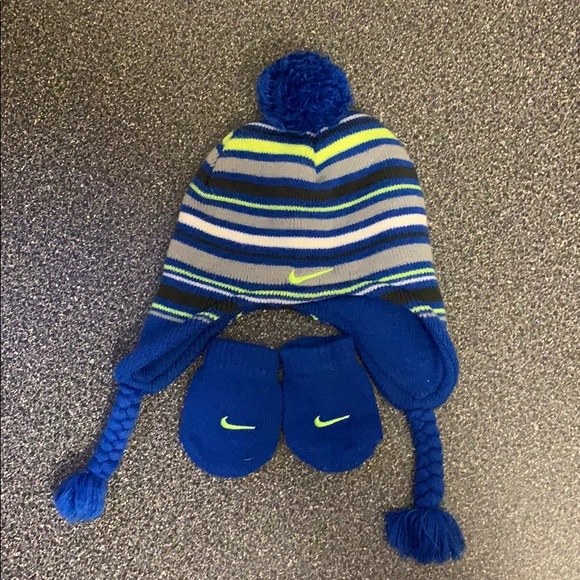 baby nike winter hat